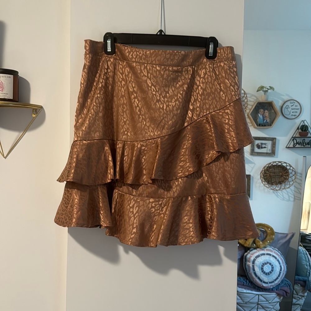 NWT A Beautiful Soul - Arula Tan Monochromatic Leopard ruffle Skirt
